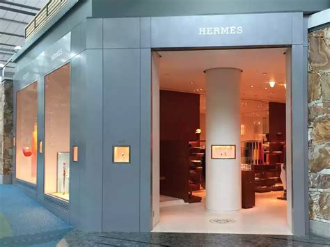 hermès vancouver photos|hermes canada delivery.